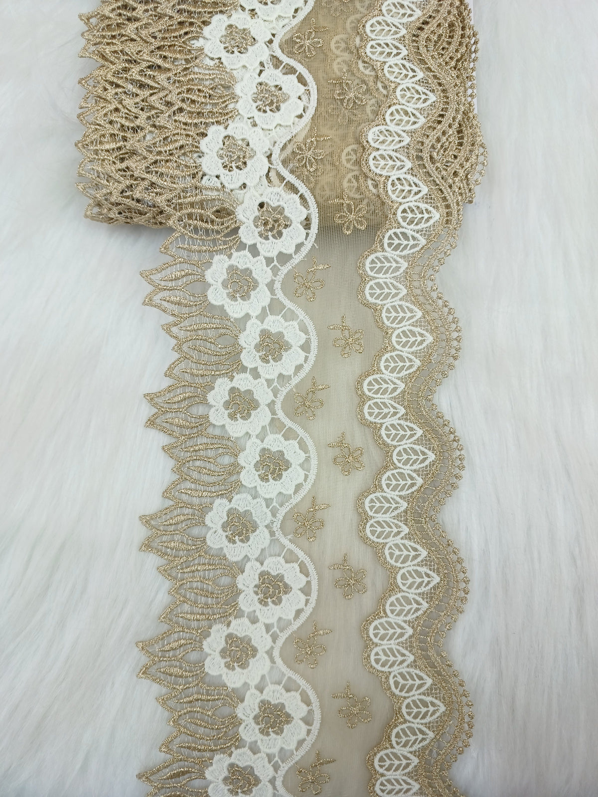Crochet with jari work beige color lace - LH C2Lace Hut Lace Hut